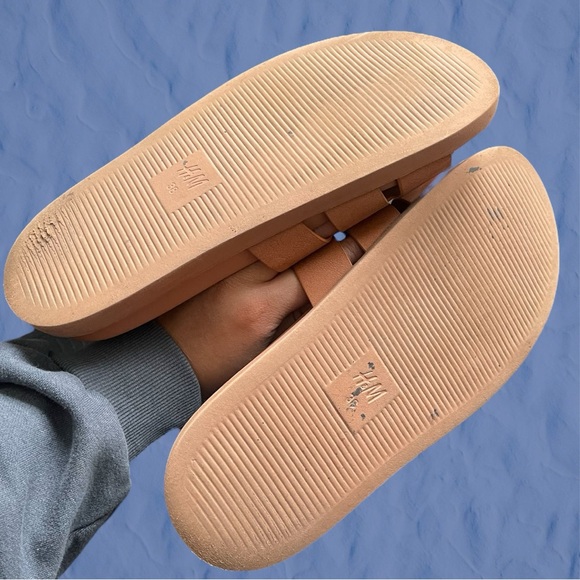 Chunky Slides - Picture 3 of 3